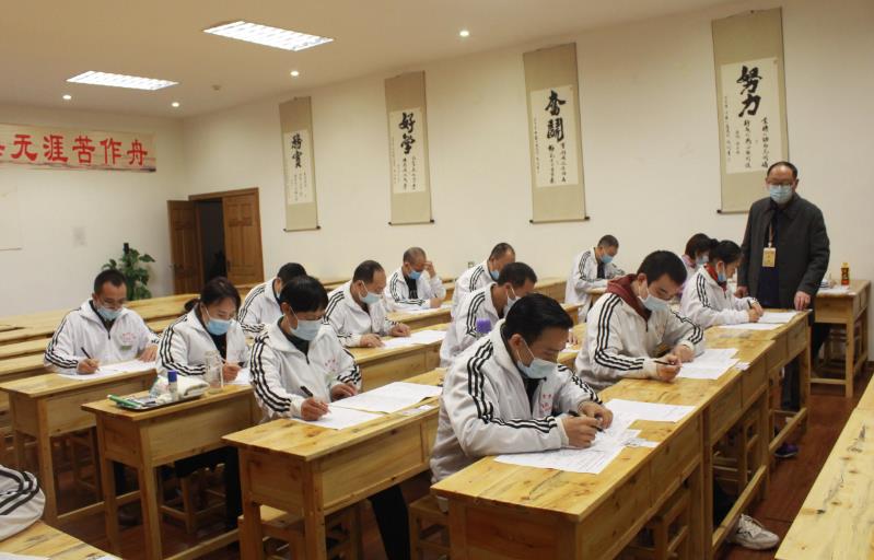 針灸證書怎么考？看六合學子考試現場！