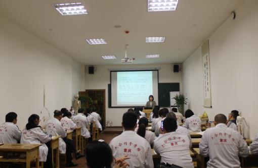 什么是健康照護師？與健康管理師有什么區別？