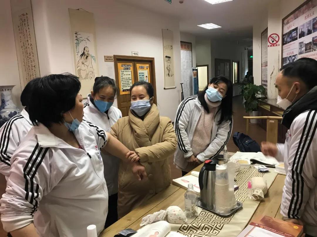 榮昌中醫針灸去哪里學？可以自學針灸嗎？