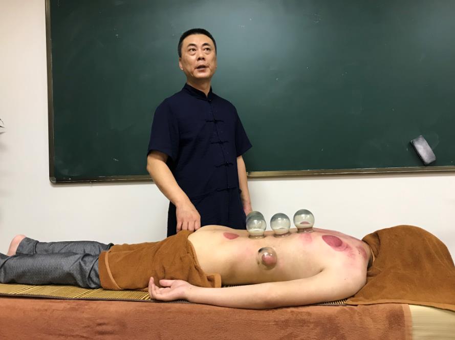 可以經(jīng)常拔火罐嗎?拔罐后注意事項
