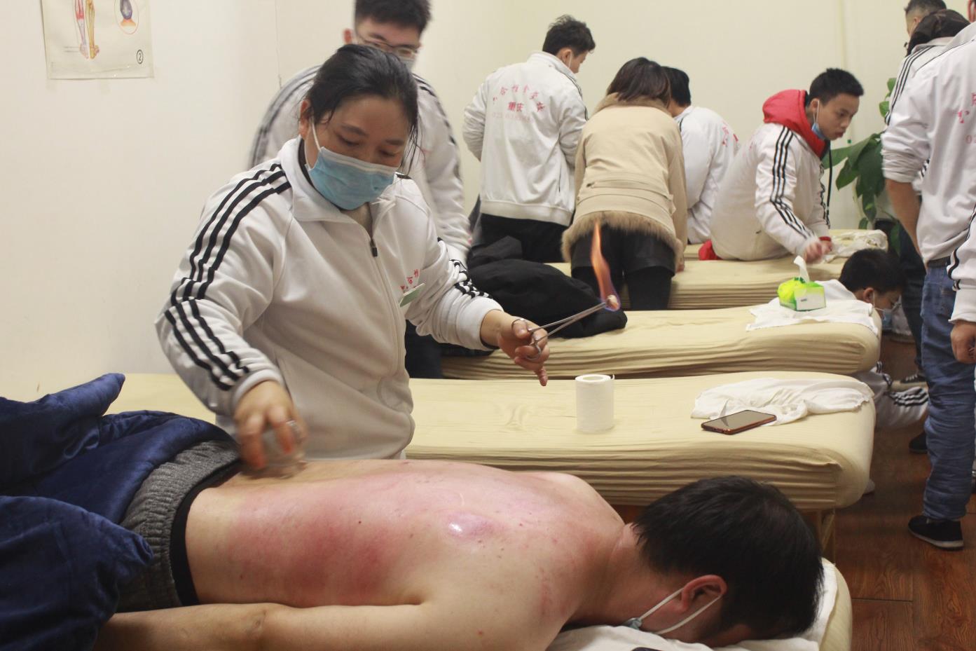 拔罐后疼痛正常嗎？拔罐后怎么緩解疼痛
