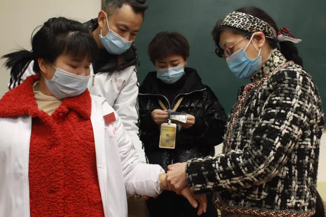 學針灸要選擇正規針灸培訓學校