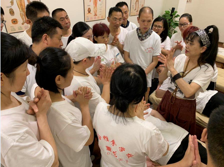 康復(fù)理療行業(yè)前景怎么樣？中醫(yī)理療培訓(xùn)能帶來什么?