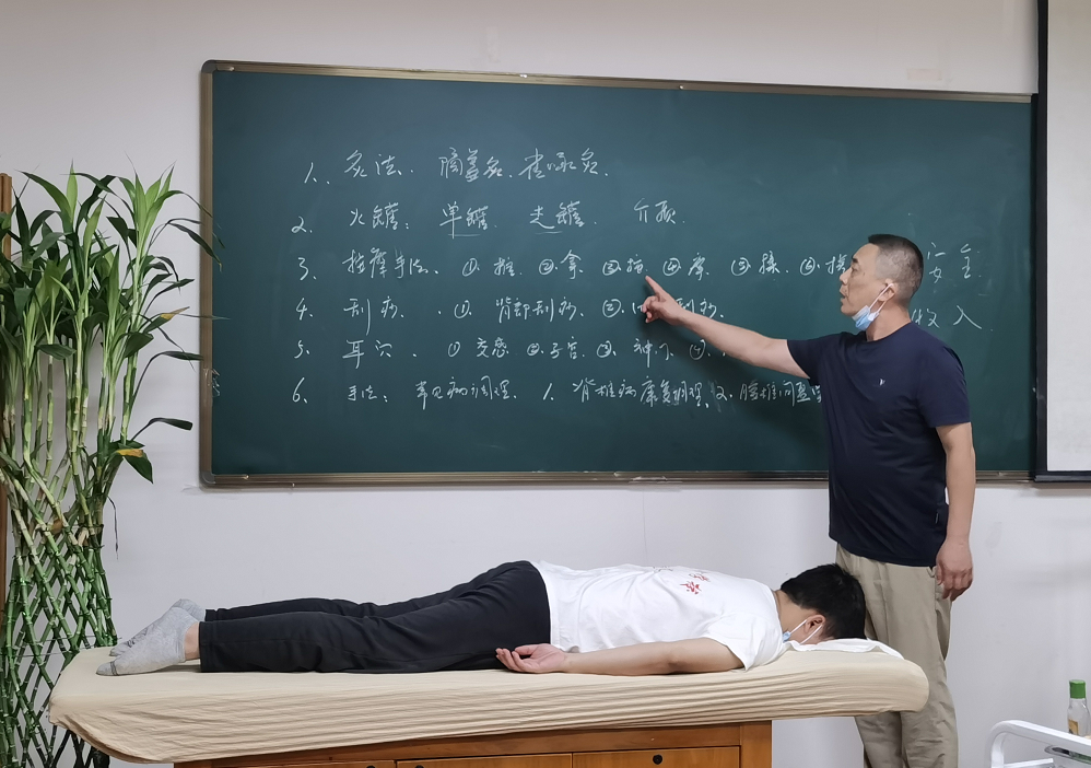 震驚！六合學校每一期康復調理培訓都這么火爆