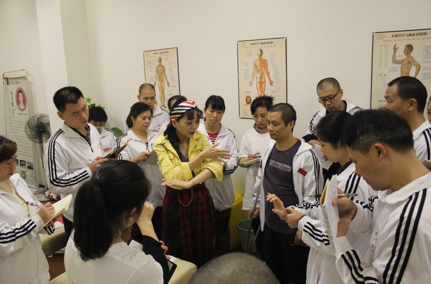 中醫推拿的4大好處 防病排毒調氣血助睡眠