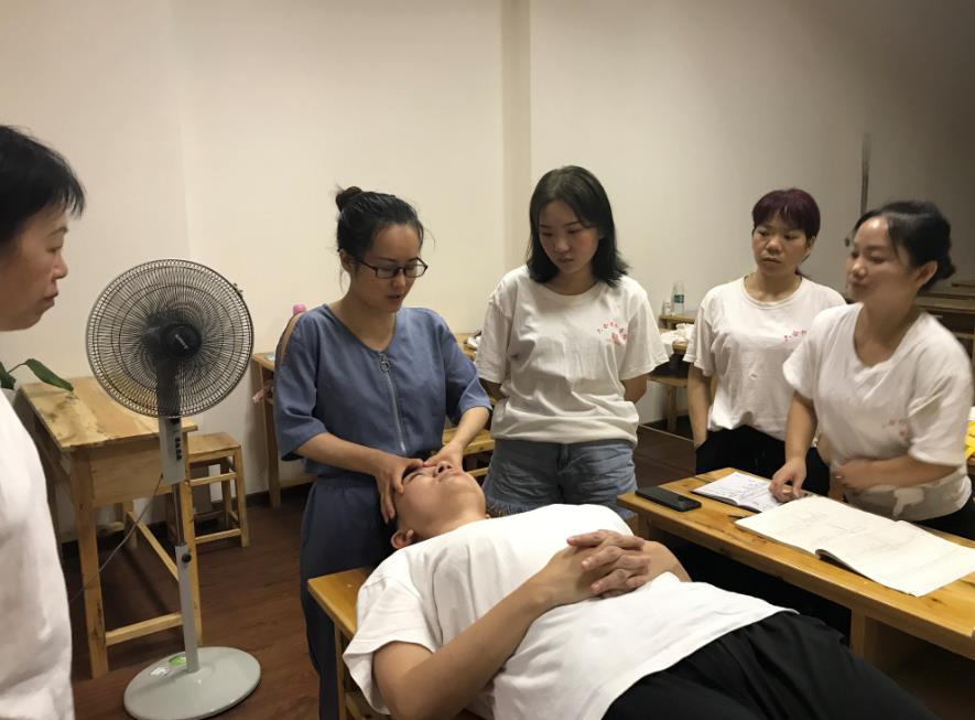 沒基礎 ,0經驗的初高中生可以學中醫嗎？