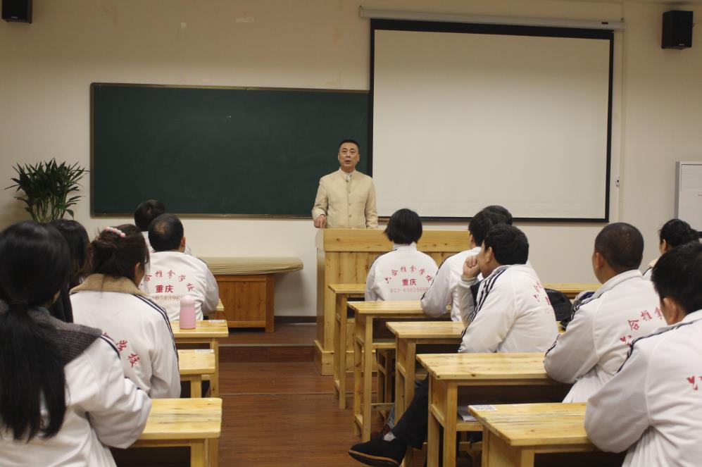 沒基礎 ,0經驗的初高中生可以學中醫嗎？