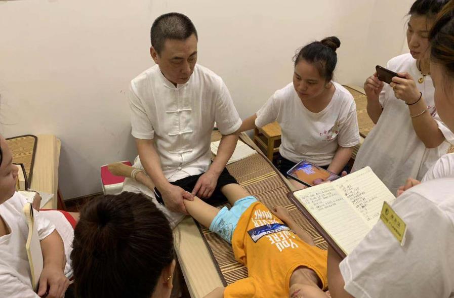 小兒推拿學習